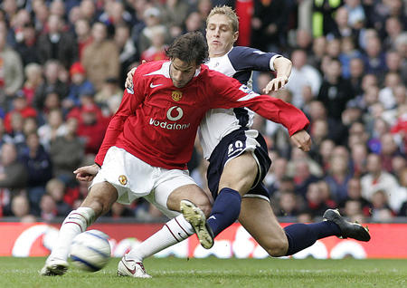 疾驰过蓝色 疾驰过蓝色